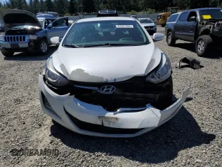 2016 Hyundai Elantra SE z VIN 5NPDH4AE1GH769874, wystawiony jako Copart lot #62957465 z przebiegiem 190 006 mil mil oraz Szkoda całkowita • Salvage title. Historia ofert i sprzedaży dostępna na DreamBid. Obrazek 5.