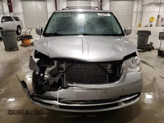 2016 Chrysler Town & Country Touring with VIN 2C4RC1BG9GR172834, listed as a Copart auction lot 51060625 with 153,173 mi miles and Salvage Title. Bid and sale history available at carsss.com. Image 5.