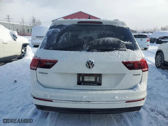 2020 Volkswagen Tiguan SEL Premium R-Line with VIN 3VV4B7AX9LM032948, listed as a Copart auction lot 86974084 with 51,620 mi miles and Clean Title. Bid and sale history available at carsss.com. Image 6.