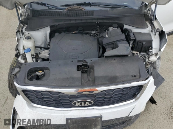 2019 Kia Sorento LX V6 with VIN 5XYPGDA52KG560725, listed as a Copart auction lot 50546895 with 134,980 mi miles and Salvage Title. Bid and sale history available at carsss.com. Image 12.