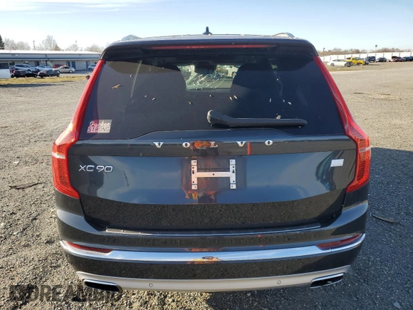 2021 Volvo XC90 Inscription Expression with VIN YV4BR0CL5M1702929, listed as a Copart auction lot 44809025 with 38,471 mi miles and Salvage Title. Bid and sale history available at carsss.com. Image 6.