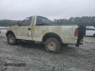 2000 Ford F-150 XL with VIN 2FTRF18W6YCB03366, listed as a Copart auction lot 78364684 with Not provided miles and Salvage title. Bid and sale history available at DreamBid. Image 2.