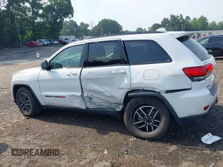 2021 Jeep Grand Cherokee Trailhawk with VIN 1C4RJFLG5MC564912, listed as a IAAI auction lot 42589787 with 25,604 mi miles and . Bid and sale history available at DreamBid. Image 14.