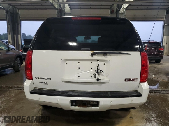 2014 GMC Yukon SLT with VIN 1GKS2CE01ER123696, listed as a Copart auction lot 63401554 with 177,174 mi miles and Salvage Title. Bid and sale history available at carsss.com. Image 6.