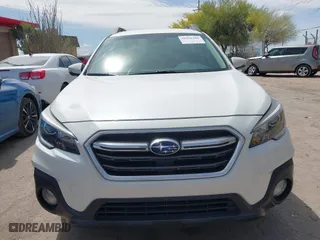 2018 Subaru Outback Premium with VIN 4S4BSAFC8J3307325, listed as a IAAI auction lot 41936266 with 44,588 mi miles. Bid and sale history available at carsss.com. Image 12.