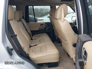 2005 Land Rover LR3 SE with VIN SALAD25425A328269, listed as a IAAI auction lot 41642822 with 173,797 mi miles. Bid and sale history available at carsss.com. Image 8.