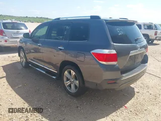 2012 Toyota Highlander Limited with VIN 5TDYK3EH5CS087389, listed as a IAAI auction lot 42104535 with 182,372 mi miles and . Bid and sale history available at DreamBid. Image 3.