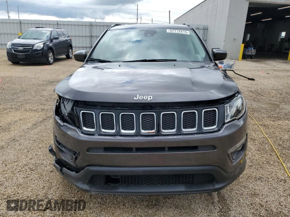 2019 Jeep Compass Latitude с VIN 3C4NJCBB8KT749475, выставлен на аукционе Copart как лот 57712415 с пробегом 43 119 миль миль и Списание • Salvage title. История ставок и продаж доступна на DreamBid. Изображение 5.