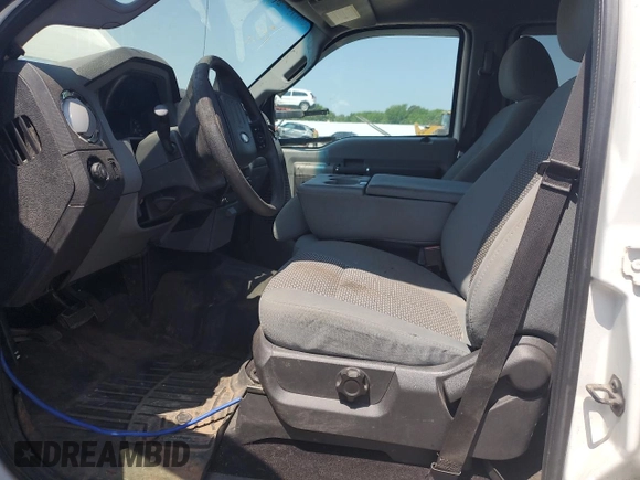 2011 Ford F-250 XL z VIN 1FT7W2BT5BEC52235, wystawiony jako Copart lot #59053095 z przebiegiem 192 806 mil mil oraz Szkoda całkowita • Salvage title. Historia ofert i sprzedaży dostępna na DreamBid. Obrazek 7.