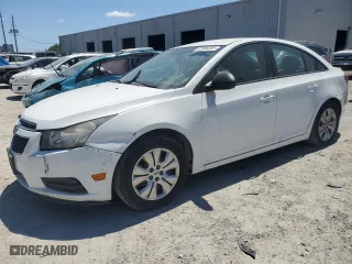 2014 Chevrolet Cruze LS with VIN 1G1PA5SGXE7219218, listed as a Copart auction lot 52966305 with 145,688 mi miles and Clean Title. Bid and sale history available at carsss.com. Image 1.