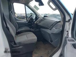 2017 Ford Transit z VIN 1FTYR2XG4HKB46781, wystawiony jako IAAI lot #42731791 z przebiegiem 194 657 mil mil oraz . Historia ofert i sprzedaży dostępna na DreamBid. Obrazek 5.
