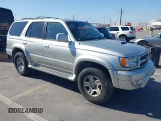 2000 Toyota 4Runner SR5 with VIN JT3GN86R6Y0153230, listed as a IAAI auction lot 41997467 with 216,662 mi miles and . Bid and sale history available at DreamBid. Image 1.
