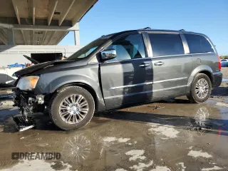 2011 Chrysler Town & Country Limited with VIN 2A4RR6DG1BR665841, listed as a Copart auction lot 85876514 with 95,070 mi miles and Salvage Title. Bid and sale history available at carsss.com. Image 1.
