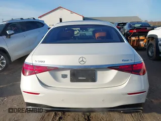 2022 Mercedes-Benz S-Class S 500 with VIN W1K6G6DB4NA125708, listed as a IAAI auction lot 41596381 with 81,102 mi miles. Bid and sale history available at carsss.com. Image 16.