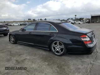 2007 Mercedes-Benz S 550 with VIN WDDNG71X27A109821, listed as a Copart auction lot 54791055 with 197,574 mi miles and Clean Title. Bid and sale history available at DreamBid. Image 2.