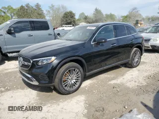 2025 Mercedes-Benz GLC 300 z VIN W1NKM4HB1SF299467, wystawiony jako Copart lot #53546815 z przebiegiem 1 145 mil mil oraz Szkoda całkowita • Salvage title. Historia ofert i sprzedaży dostępna na DreamBid. Obrazek 1.