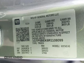 2024 GMC Canyon 2WD Elevation with VIN 1GTP5BEK6R1108099, listed as a IAAI auction lot 41686878 with 3,532 mi miles. Bid and sale history available at carsss.com. Image 9.