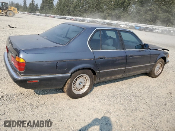 1994 BMW 7 Series z VIN WBAGD4329RDE68127, wystawiony jako Copart lot #70697044 z przebiegiem 179 943 mil mil oraz Czysty tytuł • Clean title. Historia ofert i sprzedaży dostępna na DreamBid. Obrazek 3.