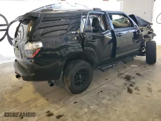 2022 Toyota 4Runner SR5 Premium with VIN JTENU5JR0N6002545, listed as a Copart auction lot 42747735 with 1 mi miles and Non Repairable. Bid and sale history available at carsss.com. Image 3.