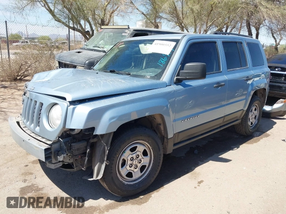 2013 Jeep Patriot Sport with VIN 1C4NJPBA5DD186974, listed as a IAAI auction lot 41900552 with 127,717 mi miles. Bid and sale history available at carsss.com. Image 17.