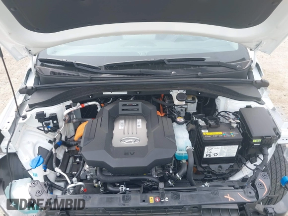 2020 Hyundai Ioniq Limited with VIN KMHC85LJ6LU063460, listed as a IAAI auction lot 42228525 with 31,899 mi miles and . Bid and sale history available at DreamBid. Image 10.