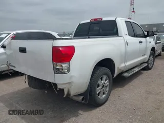 2008 Toyota Tundra z VIN 5TFRV54198X040153, wystawiony jako IAAI lot #42407051 z przebiegiem 318 500 mil mil oraz . Historia ofert i sprzedaży dostępna na DreamBid. Obrazek 4.