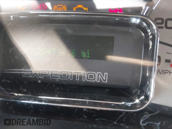 2009 Ford Expedition SSV с VIN 1FMFU15519EB27666, выставлен на аукционе IAAI как лот 41506400 с пробегом 204 593 миль миль и . История ставок и продаж доступна на DreamBid. Изображение 15.