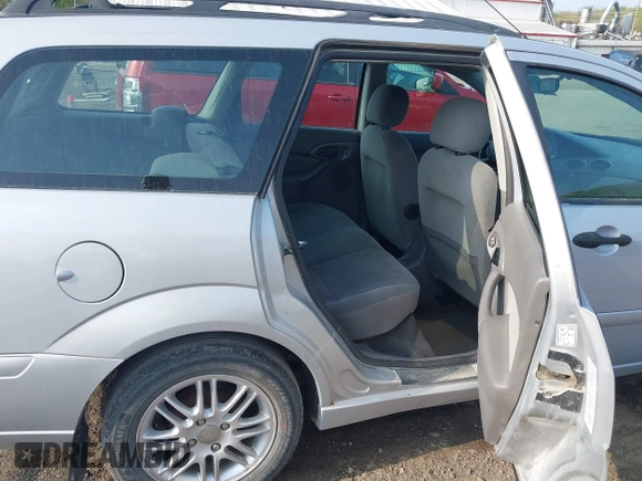 2003 Ford Focus SE Fleet с VIN 1FAFP36373W209641, выставлен на аукционе IAAI как лот 42119574 с пробегом 152 473 миль миль и . История ставок и продаж доступна на DreamBid. Изображение 8.