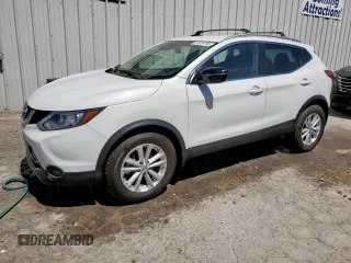 2017 Nissan Rogue SV with VIN JN1BJ1CPXHW015721, listed as a Copart auction lot 66959785 with 49,353 mi miles and Clean title. Bid and sale history available at DreamBid. Image 1.