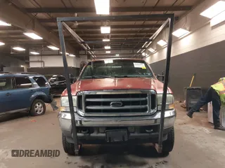 2002 Ford Super Duty F-250 XL with VIN 1FTNX21L82EA87027, listed as a IAAI auction lot 41893004 with 214,580 mi miles. Bid and sale history available at carsss.com. Image 12.