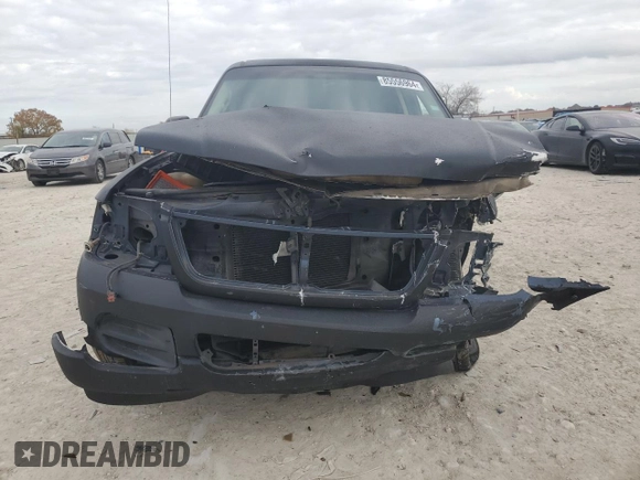 2002 Ford Explorer XLT z VIN 1FMZU73W72ZB01969, wystawiony jako Copart lot #85556964 z przebiegiem 276 545 mil mil oraz Szkoda całkowita • Salvage title. Historia ofert i sprzedaży dostępna na DreamBid. Obrazek 5.