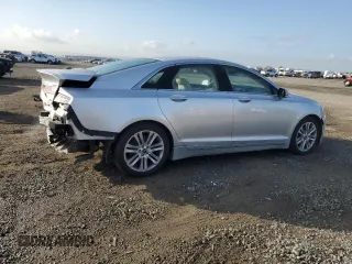 2014 Lincoln MKZ with VIN 3LN6L2JKXER806539, listed as a Copart auction lot 42724215 with 104,283 mi miles and Salvage title. Bid and sale history available at DreamBid. Image 3.