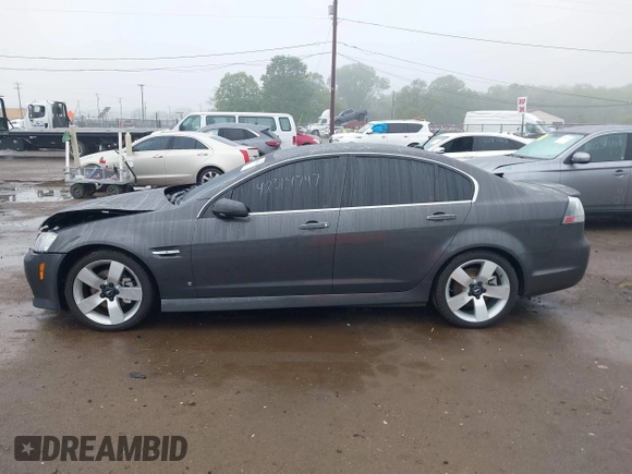 2009 Pontiac G8 GT z VIN 6G2EC57Y19L203150, wystawiony jako IAAI lot #42314747 z przebiegiem 130 188 mil mil oraz . Historia ofert i sprzedaży dostępna na DreamBid. Obrazek 14.