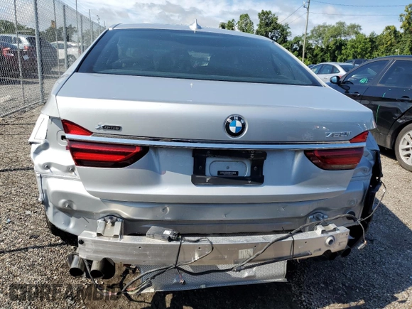 2017 BMW 7 Series ALPINA B7 xDrive with VIN WBA7F2C58HG421402, listed as a Copart auction lot 60721823 with 61,988 mi miles. Bid and sale history available at carsss.com. Image 6.
