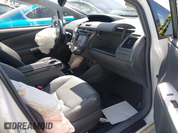 2013 Toyota Prius Two with VIN JTDZN3EU4D3267040, listed as a IAAI auction lot 41922762 with 103,841 mi miles and . Bid and sale history available at carsss.com. Image 5.