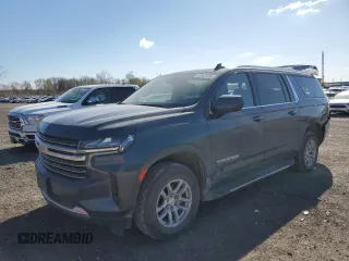 2021 Chevrolet Suburban LT z VIN 1GNSKCKD4MR386404, wystawiony jako Copart lot #52949415 z przebiegiem 166 624 mil mil oraz Szkoda całkowita • Salvage title. Historia ofert i sprzedaży dostępna na DreamBid. Obrazek 1.