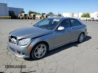 2008 Mercedes-Benz C 350 Sport z VIN WDDGF56X88F054207, wystawiony jako Copart lot #62778695 z przebiegiem 107 199 mil mil oraz Szkoda całkowita • Salvage title. Historia ofert i sprzedaży dostępna na DreamBid. Obrazek 1.