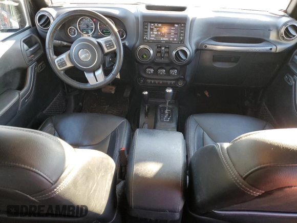 2018 Jeep Wrangler JK Unlimited Sahara with VIN 1C4BJWEG1JL890913, listed as a Copart auction lot 41367695 with 62,521 mi miles and Salvage Title. Bid and sale history available at carsss.com. Image 8.