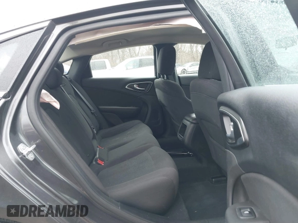 2016 Chrysler 200 Limited with VIN 1C3CCCAB2GN166303, listed as a IAAI auction lot 41829005 with 102,427 mi miles. Bid and sale history available at carsss.com. Image 8.