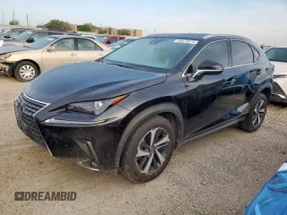 2021 Lexus NX 300 z VIN JTJGARBZ2M2187826, wystawiony jako Copart lot #49470275 z przebiegiem 118 294 mil mil oraz Szkoda całkowita • Salvage title. Historia ofert i sprzedaży dostępna na DreamBid. Obrazek 1.