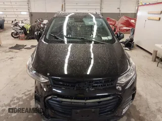 2018 Chevrolet Trax LT with VIN 3GNCJPSB6JL223575, listed as a IAAI auction lot 41986668 with 108,190 mi miles and . Bid and sale history available at carsss.com. Image 13.