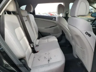 2018 Hyundai Tucson SEL z VIN KM8J3CA44JU660188, wystawiony jako Copart lot #43328125 z przebiegiem 89 785 mil mil oraz Szkody całkowita. Historia ofert i sprzedaży dostępna na DreamBid. Obrazek 12.