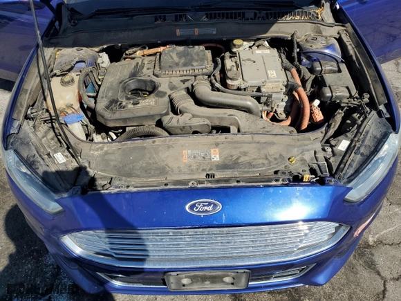 2016 Ford Fusion Energi Titanium with VIN 3FA6P0SU0GR320831, listed as a Copart auction lot 47901615 with 139,583 mi miles and Salvage Title. Bid and sale history available at carsss.com. Image 12.