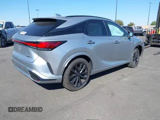 2023 Lexus RX 500h F Sport Performance с VIN 2T2BCMEAXPC010507, выставлен на аукционе IAAI как лот 41383030 с пробегом 10 075 миль миль и . История ставок и продаж доступна на DreamBid. Изображение 4.