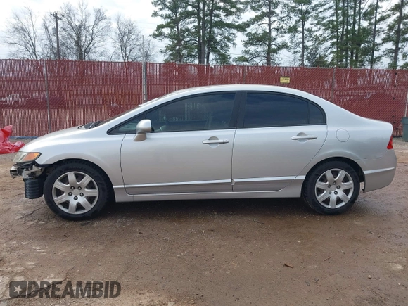 2006 Honda Civic LX z VIN 1HGFA16546L005713, wystawiony jako IAAI lot #41554770 z przebiegiem 110 545 mil mil oraz . Historia ofert i sprzedaży dostępna na DreamBid. Obrazek 15.