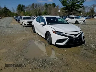 2023 Toyota Camry SE with VIN 4T1G11AK4PU825393, listed as a Copart auction lot 51347495 with 8,241 mi miles and Non Repairable. Bid and sale history available at DreamBid. Image 11.