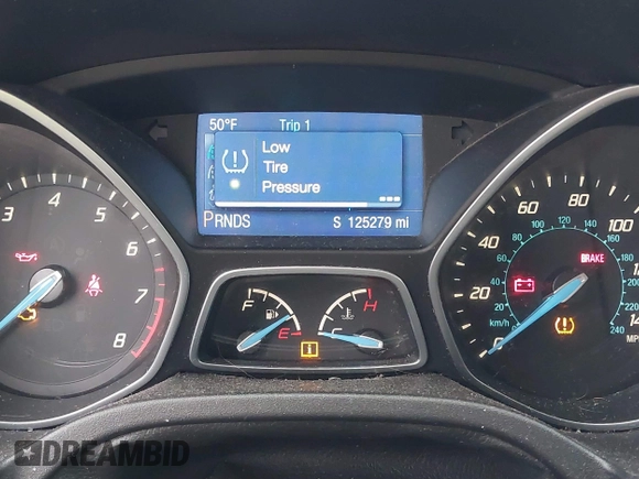 2014 Ford Focus SE with VIN 1FADP3K20EL213393, listed as a IAAI auction lot 41843091 with 125,279 mi miles. Bid and sale history available at carsss.com. Image 7.