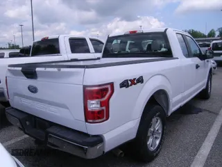 2018 Ford F-150 XL z VIN 1FTEX1EB1JKD12125, wystawiony jako IAAI lot #42844963 z przebiegiem 30 603 mil mil oraz . Historia ofert i sprzedaży dostępna na DreamBid. Obrazek 4.