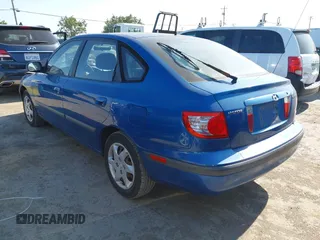 2006 Hyundai Elantra GLS z VIN KMHDN56D36U200006, wystawiony jako IAAI lot #42429126 z przebiegiem 114 869 mil mil oraz . Historia ofert i sprzedaży dostępna na DreamBid. Obrazek 3.