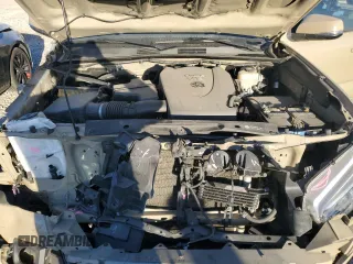2018 Toyota Tacoma SR with VIN 3TMCZ5AN5JM176356, listed as a Copart auction lot 75196074 with 112,764 mi miles and Salvage Title. Bid and sale history available at carsss.com. Image 11.